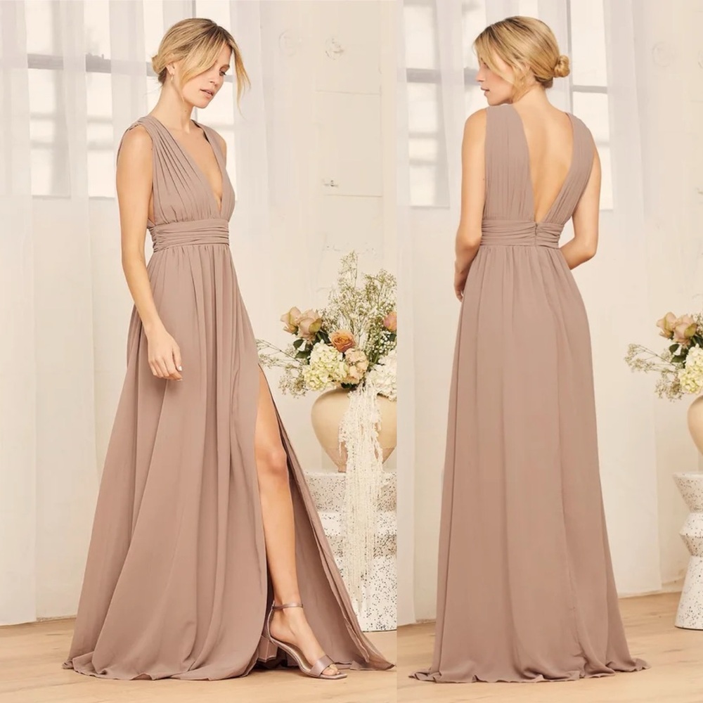 NWOT Lulu’s Heavenly Hues Taupe Maxi Dress Sz Small